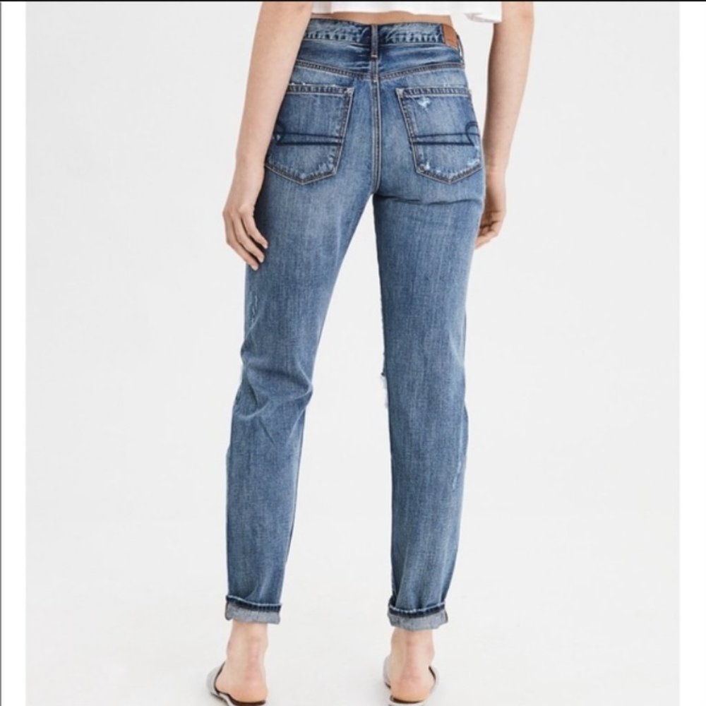 American Eagle Jeans Hi Rise Girlfriend Button Fly